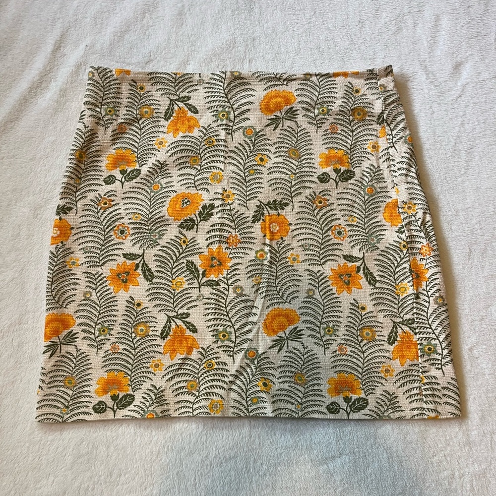 LOFT Floral Pencil Skirt - Cream and Orange and green size 8